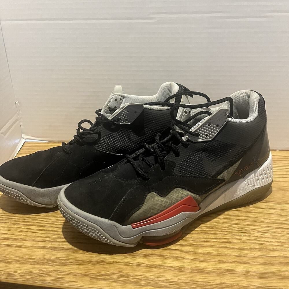 Nike Jordan Zoom 92 Men Sneakers CK9183-001 Black/University Red/White Size 12.5